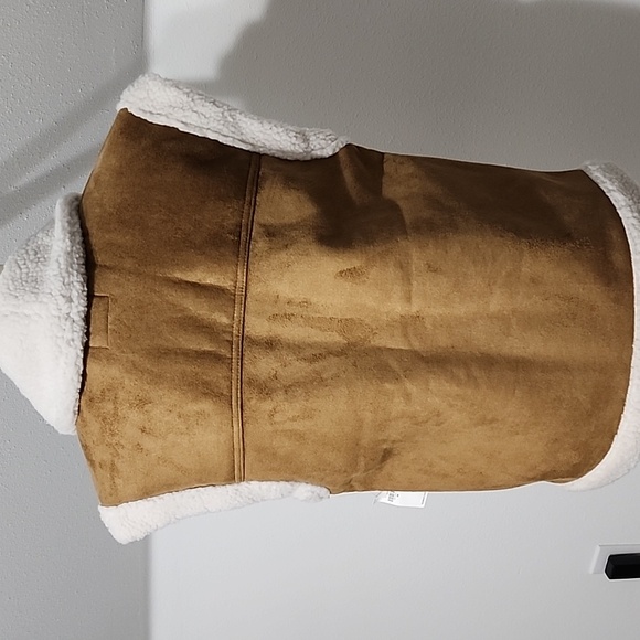 Faux Suede SHERPA LINED WOMEN'S VEST - Picture 8 of 11